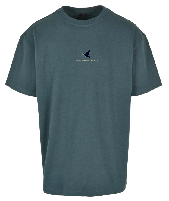 MAKE PRAYER A PRIORITY Oversize T-Shirt